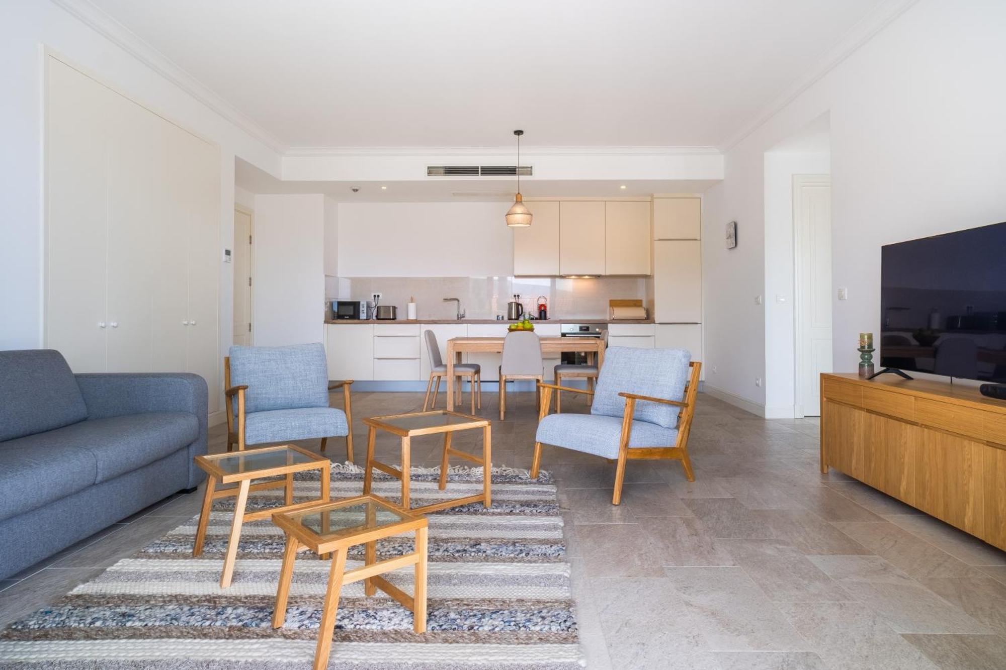 Apartment Lustica Bay Tivat