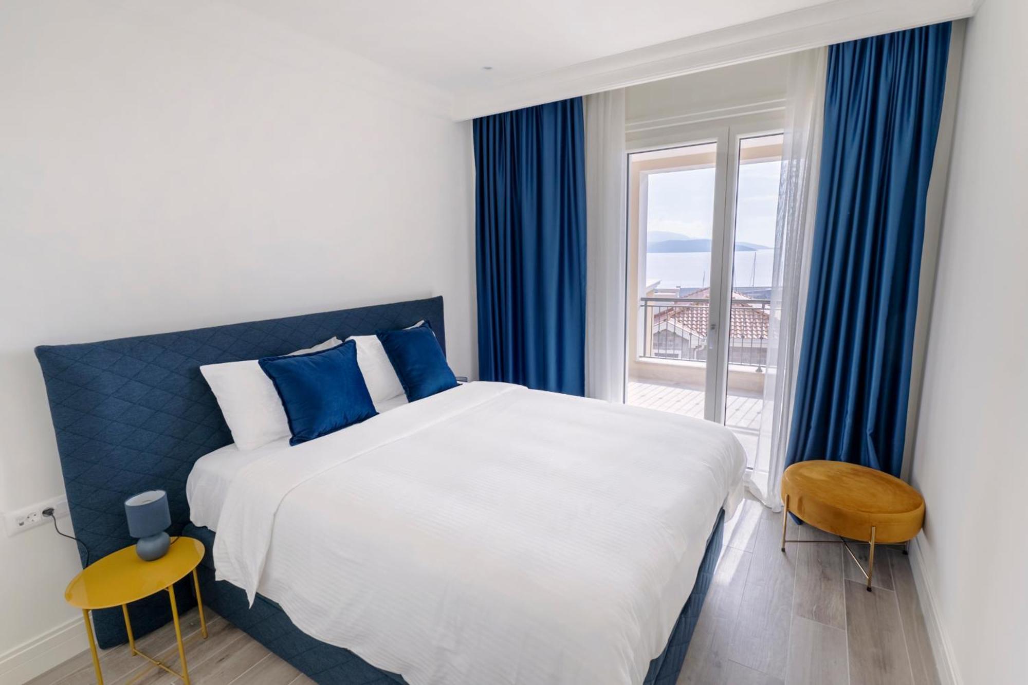 Lustica Bay * Тиват