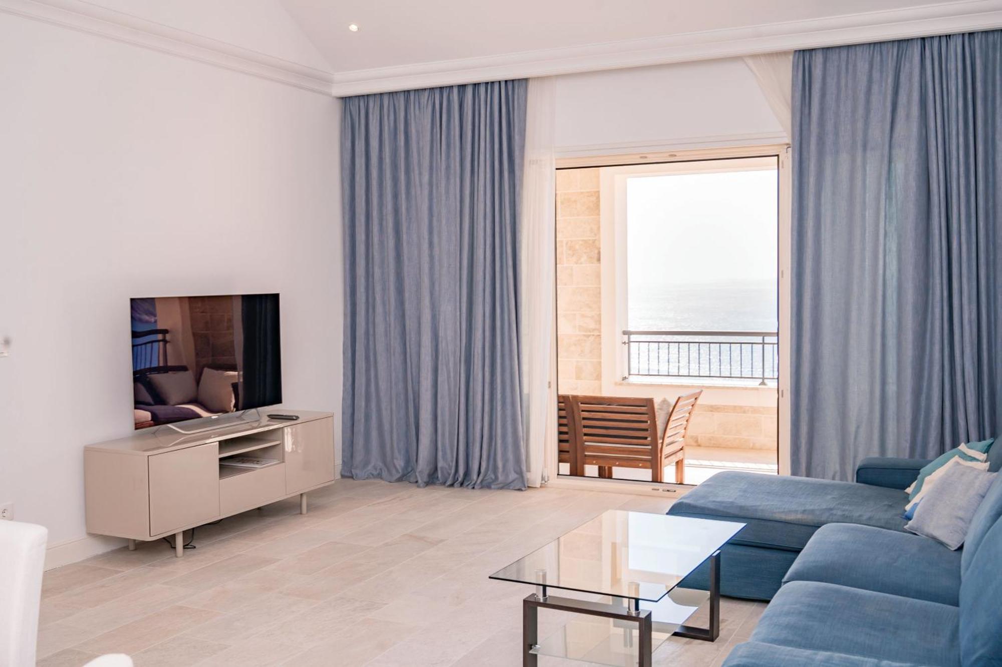 Lustica Bay Апартаменты *