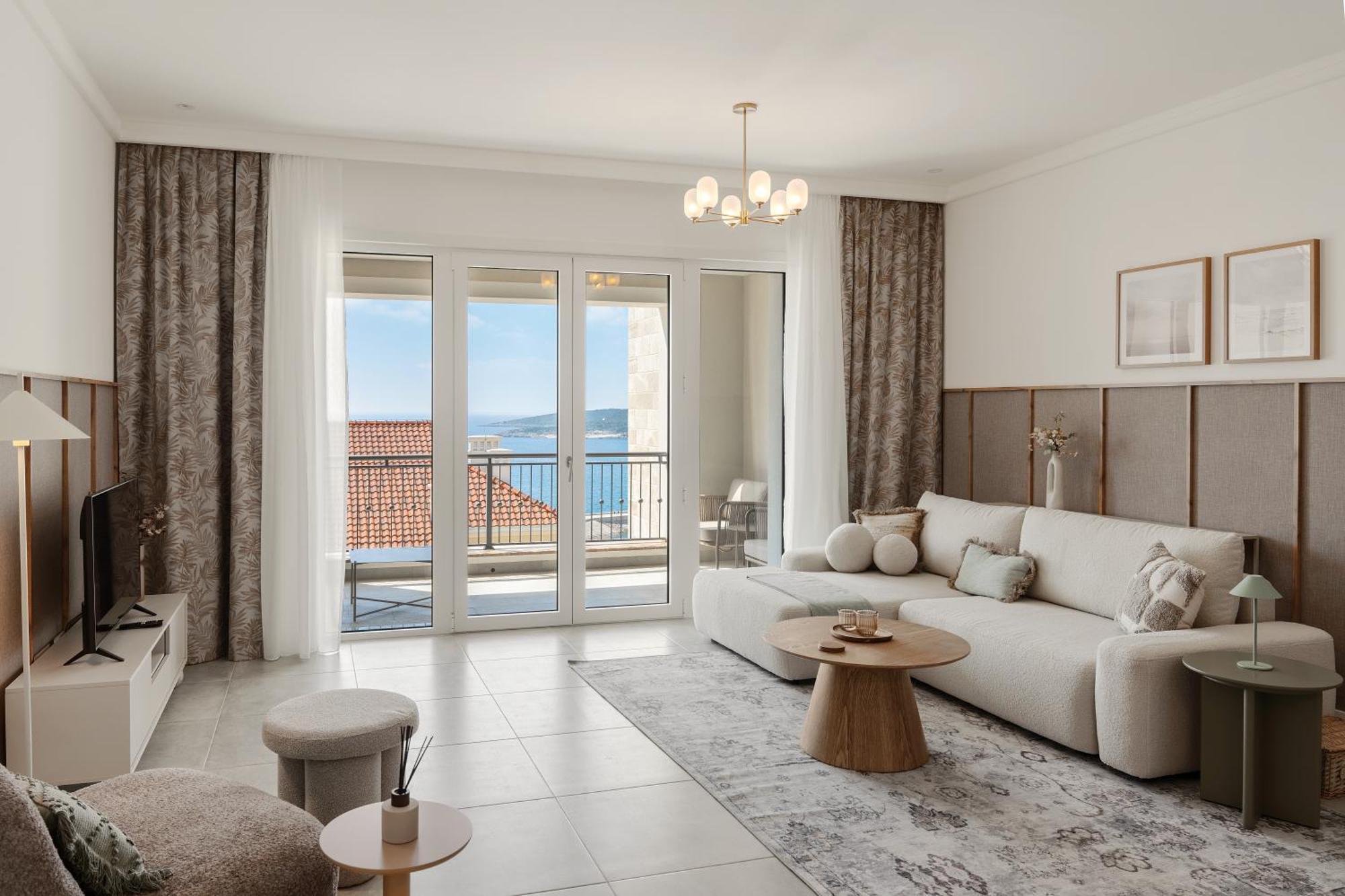 Apartment Lustica Bay Tivat